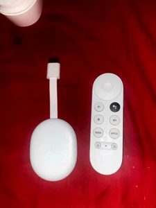 Google Chromecast with Google TV HD Snow Voice Control - Fast Delivery - Picture 1 of 1
