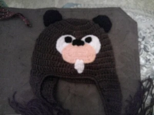 Knited hat; child size: Bear hat - Picture 1 of 5