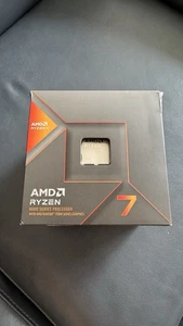 AMD Ryzen 7 8700G AM5 65W Radeon 780M Processor (100-100001236BOX) - Afbeelding 1 van 4