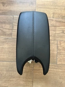 ✅ 2013-2018 Cadillac ATS Center Console Lid Armrest Arm Rest Black Leather OEM - Picture 1 of 10