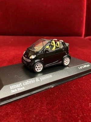 Minichamps 1/43 Smart Cabrio & Passion Jack Black Limited 1 di 1440... - Immagine 1 di 4