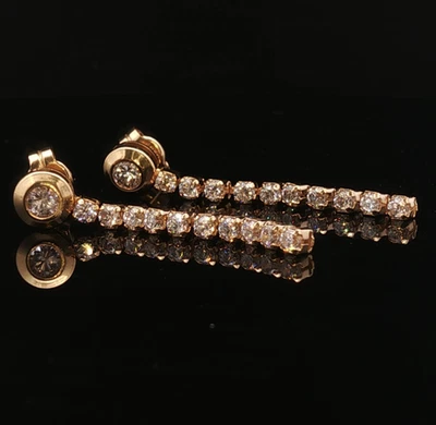 Luxury 18ct Yellow Gold Drop Stud Earrings with Sparkling Round Cut Stones 1.7g - Image 1 of 4