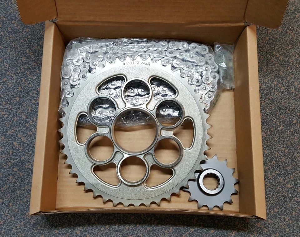 Genuine Ducati Chain And Sprocket Kit, 2011-2018 Diavel, 67620781A - Image 1 of 1