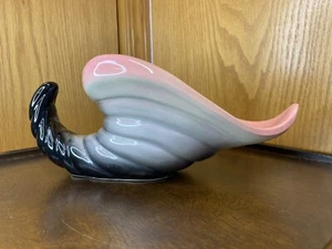 Hull Pottery Cornucopia Planter ~ Mid-Century ~ Pink/Black ~ Beautiful - Picture 1 of 9