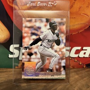 1994 DONRUSS SPECIAL EDITION GOLD FOIL KEN GRIFFEY JR. CARD #4