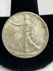1941 50C Walking Liberty Half Dollar - Picture 1 of 2