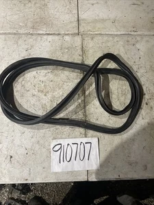 Lexus Es300 1997 1998 1999 2001 maletero jamba sello de tira de clima - Imagen 1 de 4