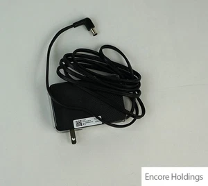 Samsung AC Adapter - 120 - 230 Volts AC Input - 19 Volts DC / 3.10 BN44-00887A - Picture 1 of 1