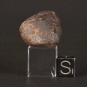 Meteorito SaU 001 De 13,64 G Individual Sayh Al Uhaymir 001, Omán #C23.16-12 - Bild 1 von 12