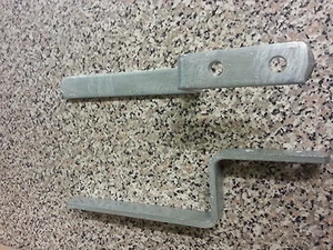 2 X galvanised slip rail brackets 100 mm x 50 mm barn door - Picture 1 of 2