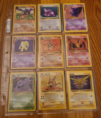 Lot of 145 Fossil Pokémon cards - all never played - see list in desc. - Image 1 of 4