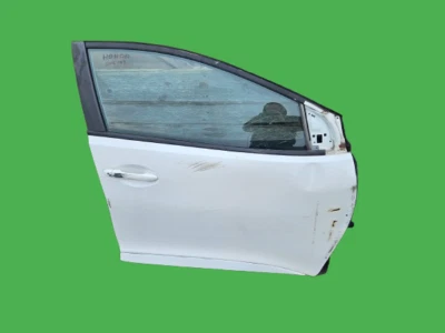 HONDA CIVIC MK9 2016 HATCHBACK FRONT DOOR O/S/F DRIVER SIDE RIGHT IN WHITE - Image 1 of 4
