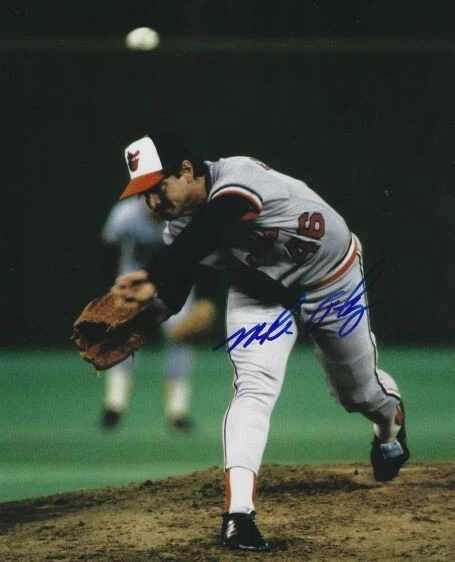 Foto autografiada de Mike Flanagan de los Orioles de Baltimore 8x10 con certificado de autenticidad Foto 1 de 1