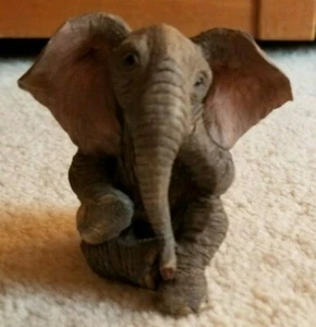 Melody Paw Prints by Goebel Elephant figurine - Picture 1 of 8