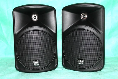 Stageline Compact Cabinet Altoparlanti, Nero, 30w Max, 20w RMS Staffa, NUOVO - Immagine 1 di 4