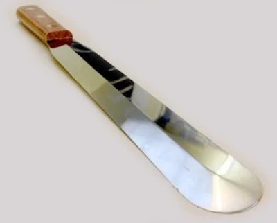 CHILVERS Padding Separating Knife