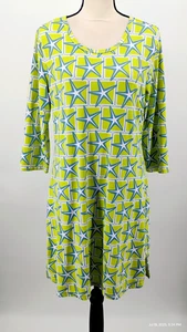 Vestido de playa Lulu B estampado de estrellas de mar UPF 50+ manga 3/4 verde manzana mediano - Imagen 1 de 21