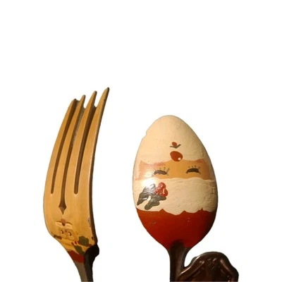 Vintage Christmas WM Rogers Oneida Toddler Child Spoon, Fork & Baby Bent. - Image 1 of 4