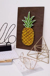 DIY String Art Creative Kit "Pineapple" 7.5"x11.4" / 19.0x29.0 cm - Picture 1 of 8