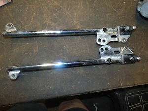 82 Honda GL500 GL CX 500 1981 Silverwing cromado rieles laterales traseros - Imagen 1 de 2