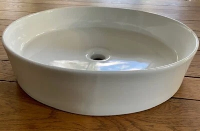 Fregadero sin orificios Nameeks Scarabeo 8030, blanco - 21,5 W x 18 L x 5 H Foto 1 de 4