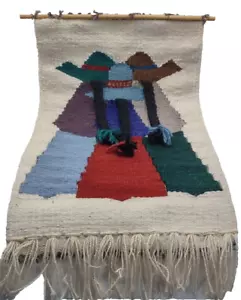 Wand Textil Kunst Handarbeit Peru Ecuador gewebter Wandteppich 25 x 14 Damen Hüte Zöpfe - Bild 1 von 9