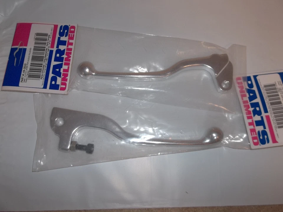 New Clutch + Front Brake Levers Yamaha TTR125 TTR 125 L E LE 2005 2006 2007-2017 - Image 1 of 1