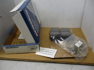 Acdelco 17D1160CH Ceramic Front Disc Brake Pad Set - Picture 1 of 2