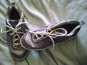 BRUNSWICK BOWLING SHOES = LADIES - SIZE 6 = freepost - Picture 1 of 5