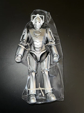 Doctor Who Doomsday Cyberman Action Figure New Sculpt Series 2 Tenth Doctor 2013 Cover