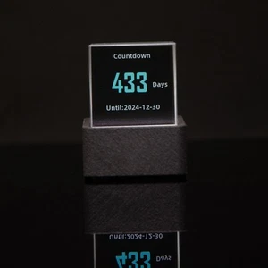 Personalisierte Miniatur-Wetterstation mit holografischem 3D-Design - Zdjęcie 1 z 36