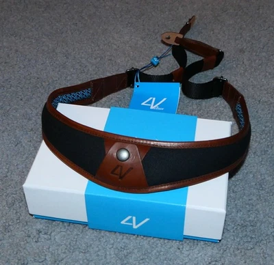 4V Design ALA Large Black Brown ITALIAN LEATHER Camera Strap VB2AL-LR-CV0923 - Image 1 of 4