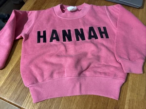 Vintage 1980s Little Editions Kids Jumper Pink “HANNAH” Sweatshirt Sz 4 AUS Made - Bild 1 von 3