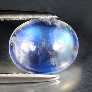 2.19 ct AAA Tremendous Oval Cabochon (10 x 8 mm) Natural Rainbow Blue Moonstone - Picture 1 of 1