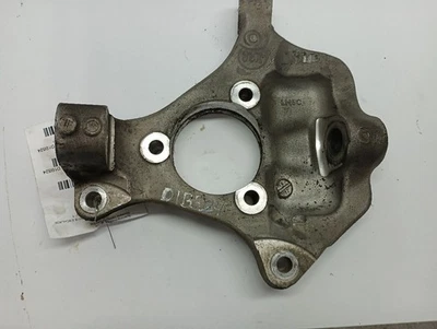 Front Driver Left Spindle/Knuckle from 2016 Cadillac Escalade 12183230 - Image 1 of 4