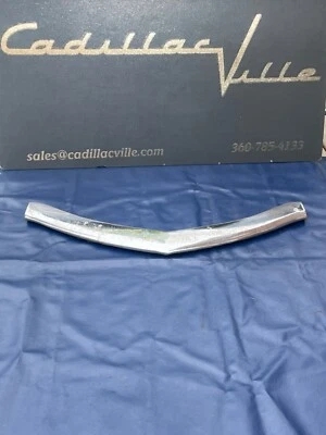 Cadillac 1955 parachoques delantero barra de parrilla central cromada usado original medio superior Foto 1 de 4