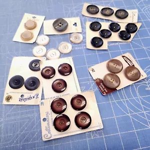 Lot Vintage Buttons Neutrals Sportswear Coat Apparel Plastic - Picture 1 of 3