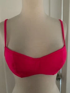 Illusions by Cole Hot PINK Bikini top Size 10/D NWT - Picture 1 of 5