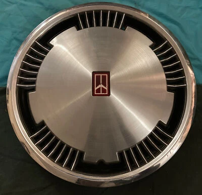 1991-1993 Oldsmobile 88 98 Custom Cruiser Rocket Hubcap Wheel Cover 15" OLDS Cap — 第 1/4 张图片