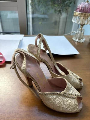Zapatos vintage años 30/40 Foto 1 de 4