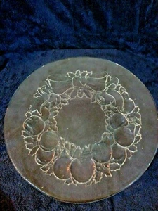DECORATIVE THICK ROUND GLASS CLEAR CAKE PLATE with PEARS, APPLE AND A BOW - Picture 1 of 3
