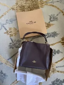 Nuevo Bolso de Hombro Coach Hallie Cuero Guijarro Refinado Boysenberry/oro - Imagen 1 de 13