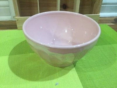 Anthropologie Galleta 7.25X4"" Cuenco Grande Portugal Rosa Pastel Irridiscente Foto 1 de 4