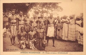 Senegal - Group of Senegalese wrestlers - Publ. Joseph helou 79 - Picture 1 of 2