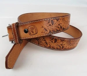 Leather Belt Embossed Sunflower Decor Size 40 New made in Mexico - Picture 1 of 7