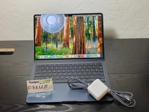 2025 Apple MacBook Air 13.3" M4 8C GPU 4.5GHz 16GB RAM 256GB SSD MW0W3LL/A - Picture 1 of 14