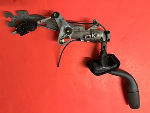 2016,2017,2018,2019 & 2020 CHEVROLET TAHOE GEAR SHIFTER LEVER SWITCH OEM - Picture 1 of 5