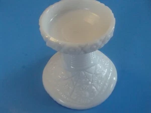 THE CONCORD MILK GLASS DI MCKEE 5 1/2 POLLICI PUNCH BOWL STAND - Foto 1 di 3