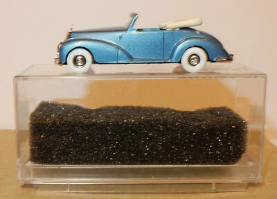 Praline Ho 1/87 Mercedes DB 300 S Cabrio Aperto Blu Chiaro IN Metallo #4204 Box - Immagine 1 di 4