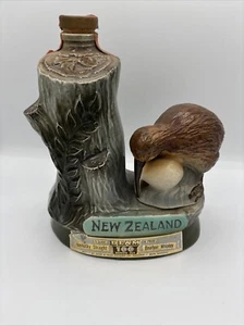 Vintage 1974 Jim Beam New Zealand Kiwi Bird Regal China Bottle Whiskey Decanter - Picture 1 of 5